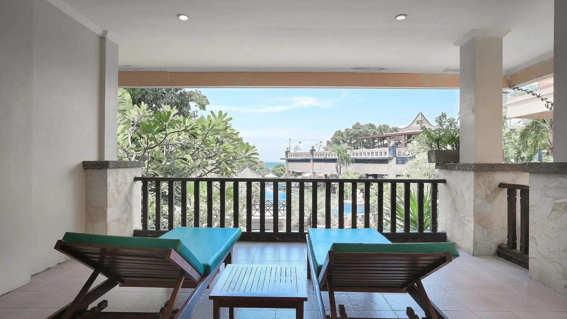 Pelangi Bali Hotel & Spa Σεμινιάκ 4*,