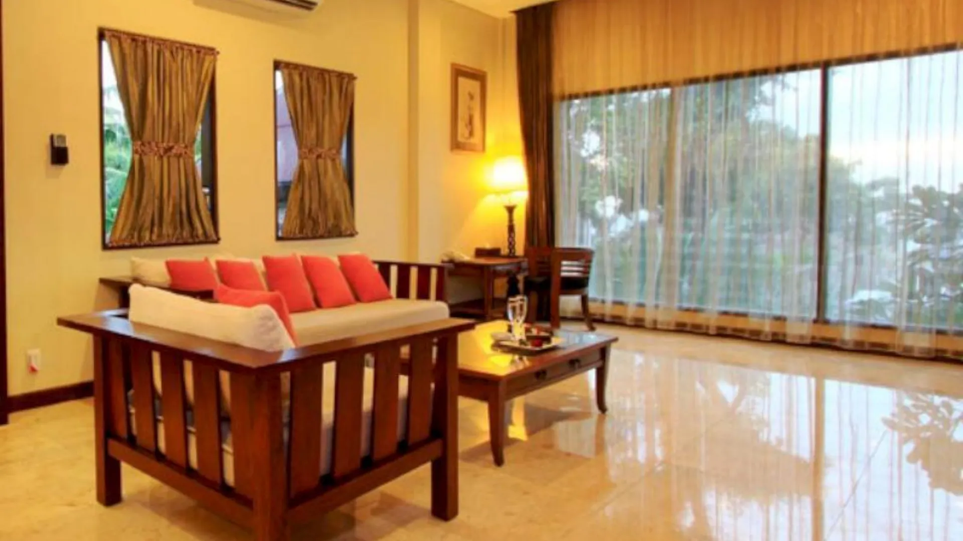 Pelangi Bali Hotel & Spa Σεμινιάκ